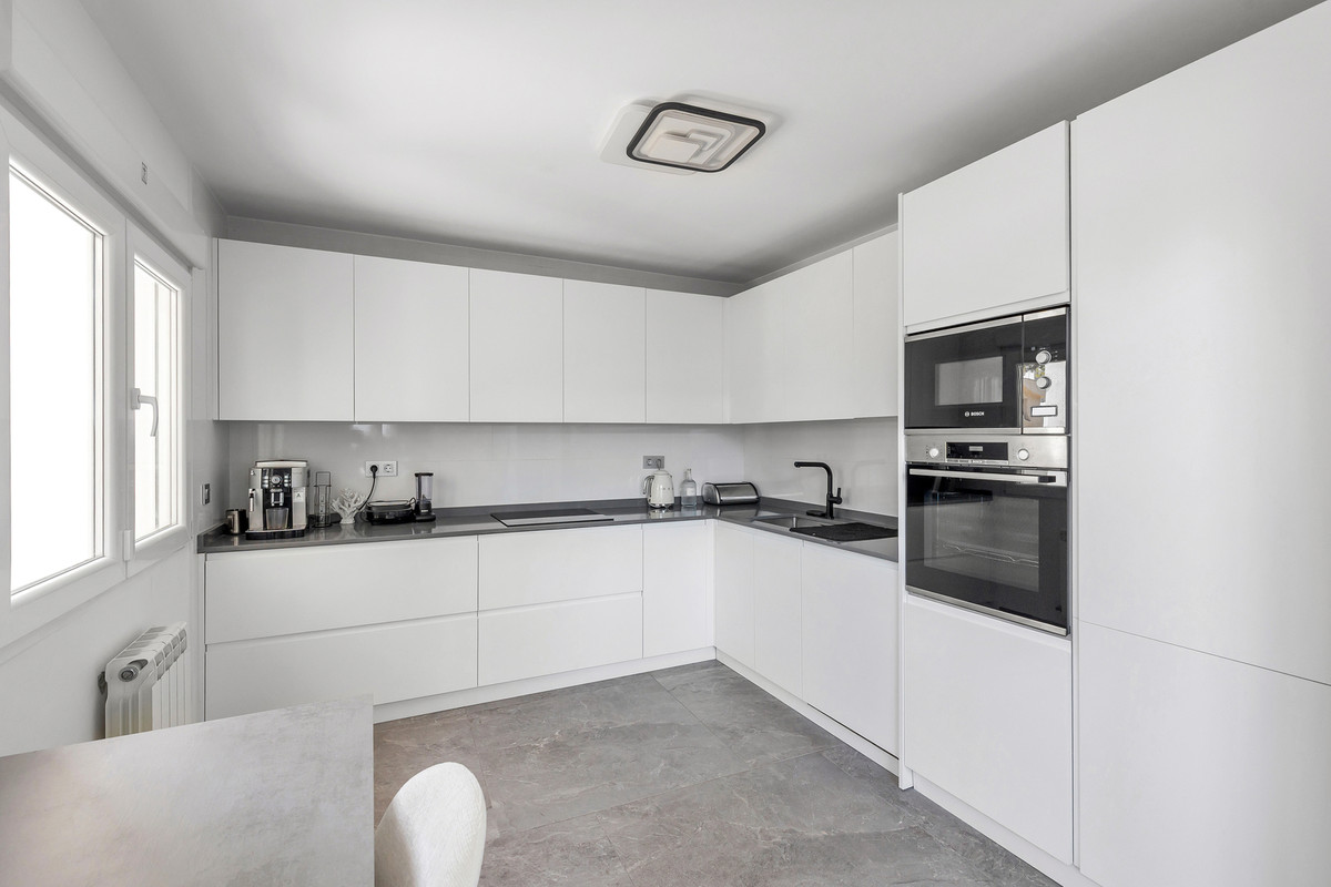 5 Bed Townhouse for sale in Los Balcones Costa Blanca, Alicante, Spain