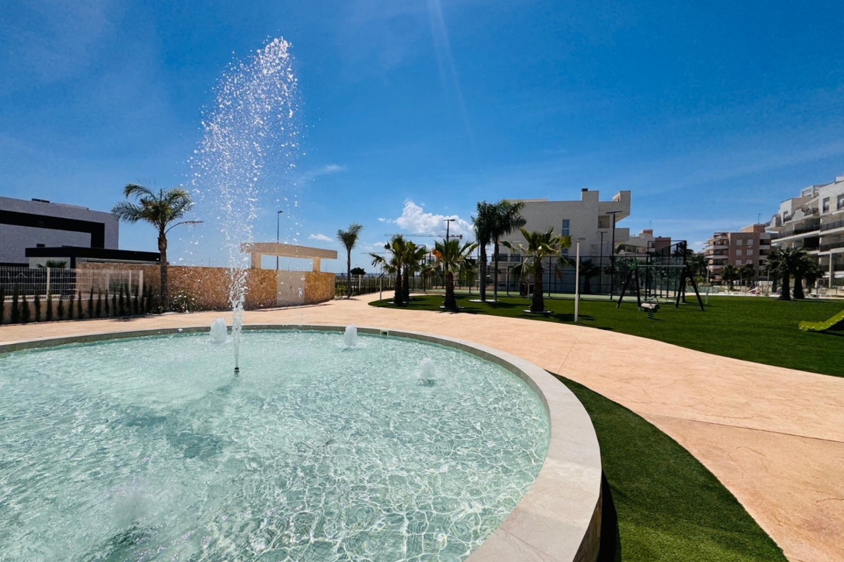 2 Bed Apartment for sale in Urbanización El Raso Costa Blanca, Alicante, Spain