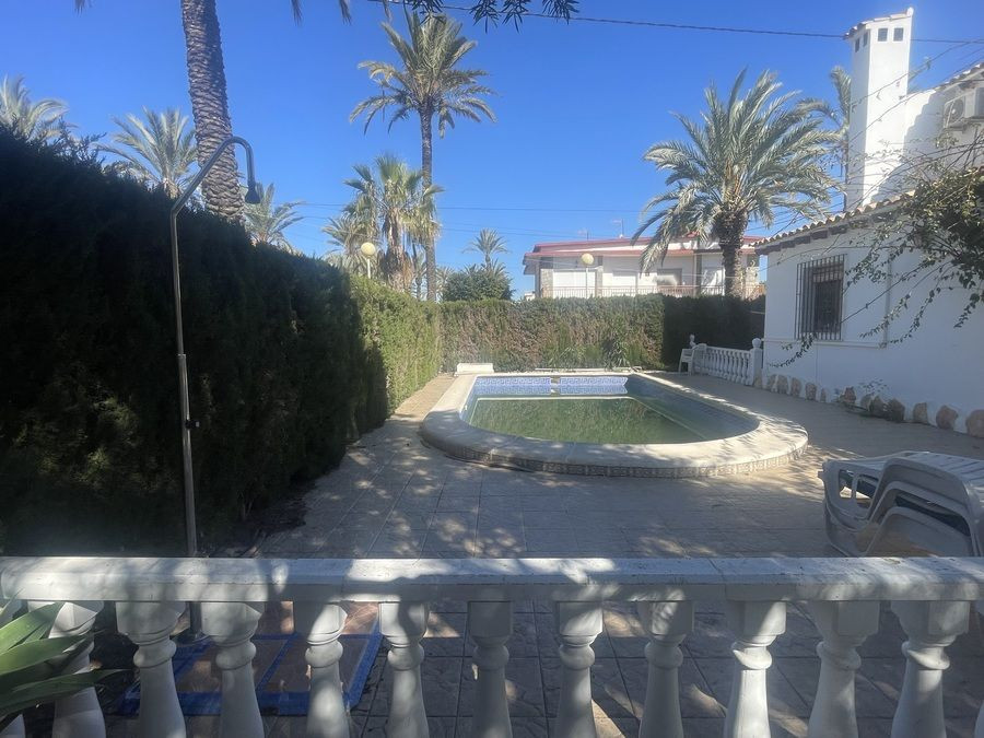 4 Bed Townhouse for sale in Cabo Roig Costa Blanca, Alicante, Spain