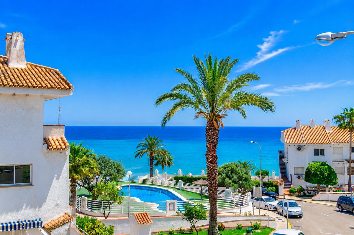3 Bed Townhouse for sale in Campoamor Costa Blanca, Alicante, Spain