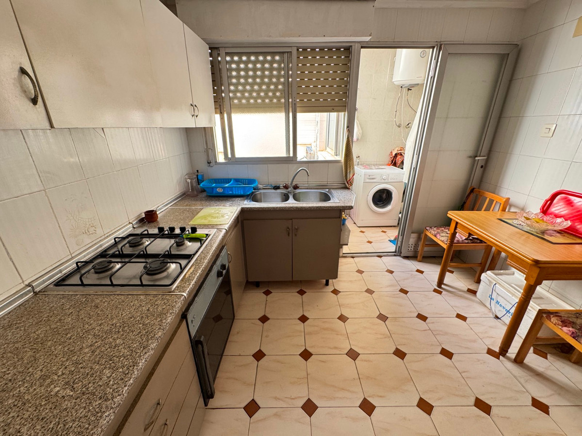 3 Bed Apartment for sale in Guardamar Del Segura Costa Blanca, Alicante, Spain