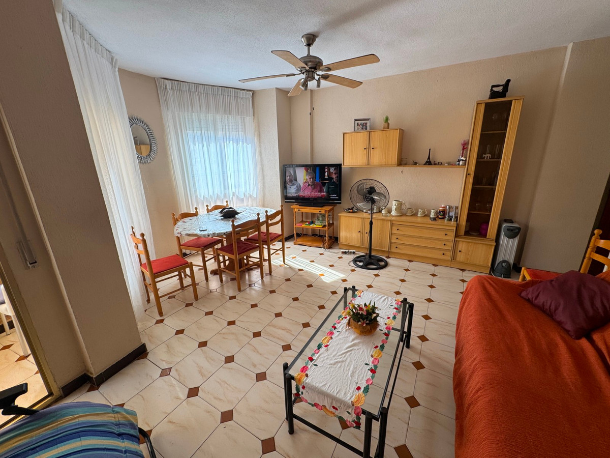 3 Bed Apartment for sale in Guardamar Del Segura Costa Blanca, Alicante, Spain
