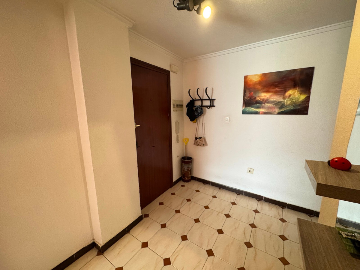 3 Bed Apartment for sale in Guardamar Del Segura Costa Blanca, Alicante, Spain