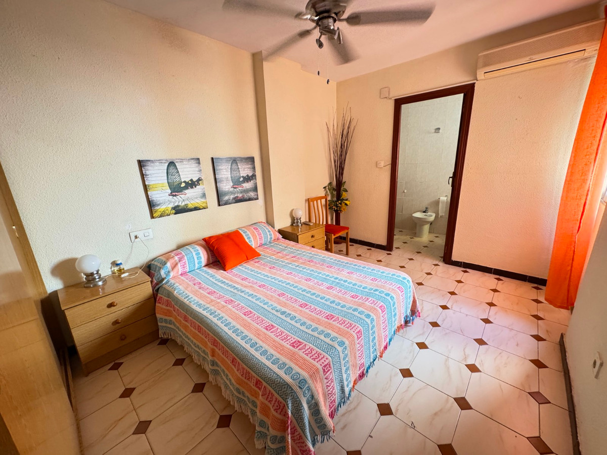 3 Bed Apartment for sale in Guardamar Del Segura Costa Blanca, Alicante, Spain