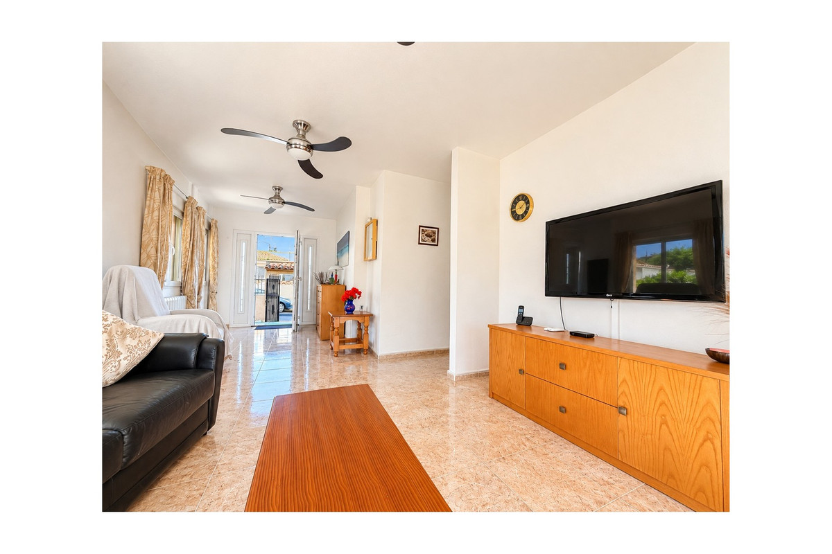 4 Bed Townhouse for sale in San Fulgencio Costa Blanca, Alicante, Spain