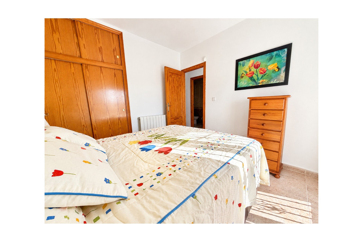 4 Bed Townhouse for sale in San Fulgencio Costa Blanca, Alicante, Spain
