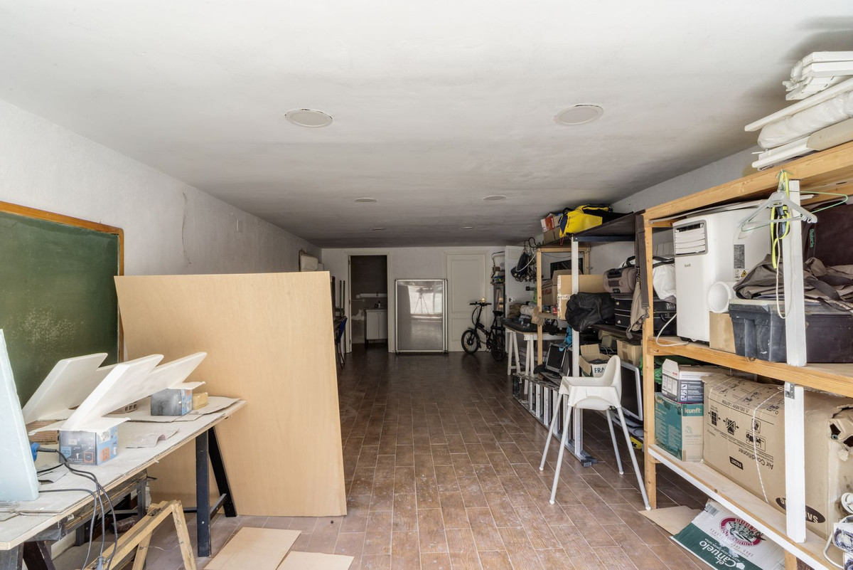 Se vende Villa - Chalet de 5 dormitorios en Costa Del Sol, Málaga, España