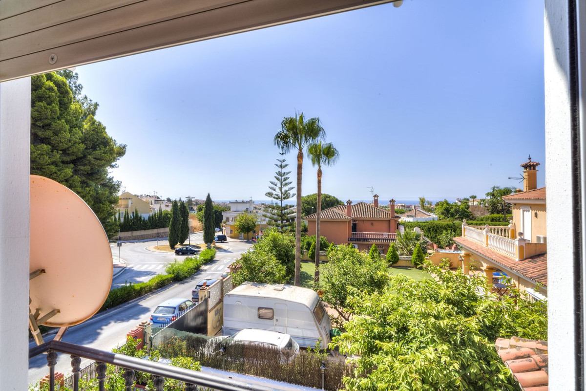 Se vende Villa - Chalet de 5 dormitorios en Costa Del Sol, Málaga, España