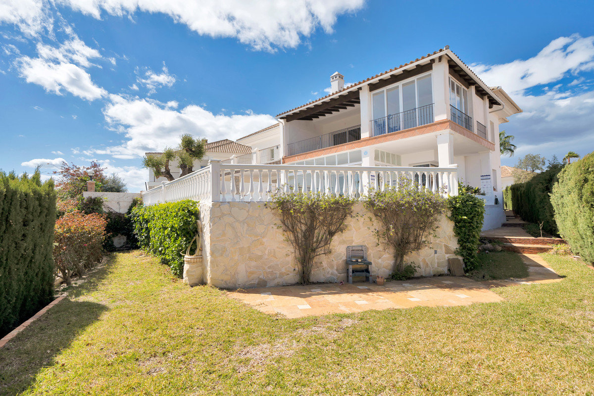 Se vende Pareada de 3 dormitorios en Costa Del Sol, Málaga, España