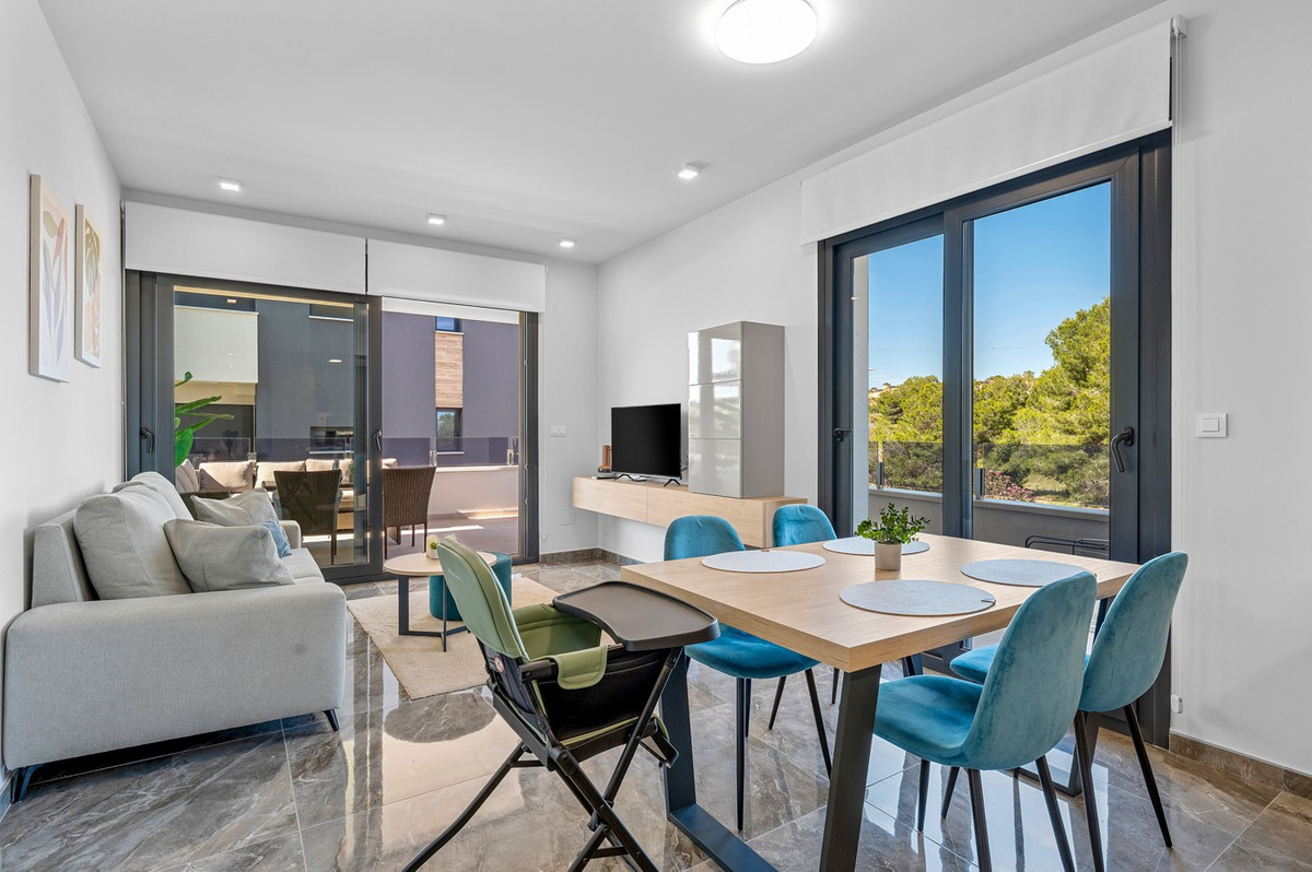 2 Bed Apartment for sale in Los Altos Costa Blanca, Alicante, Spain