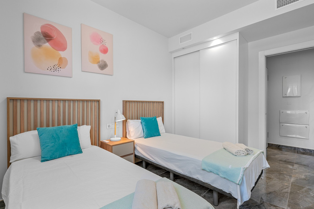 2 Bed Apartment for sale in Los Altos Costa Blanca, Alicante, Spain