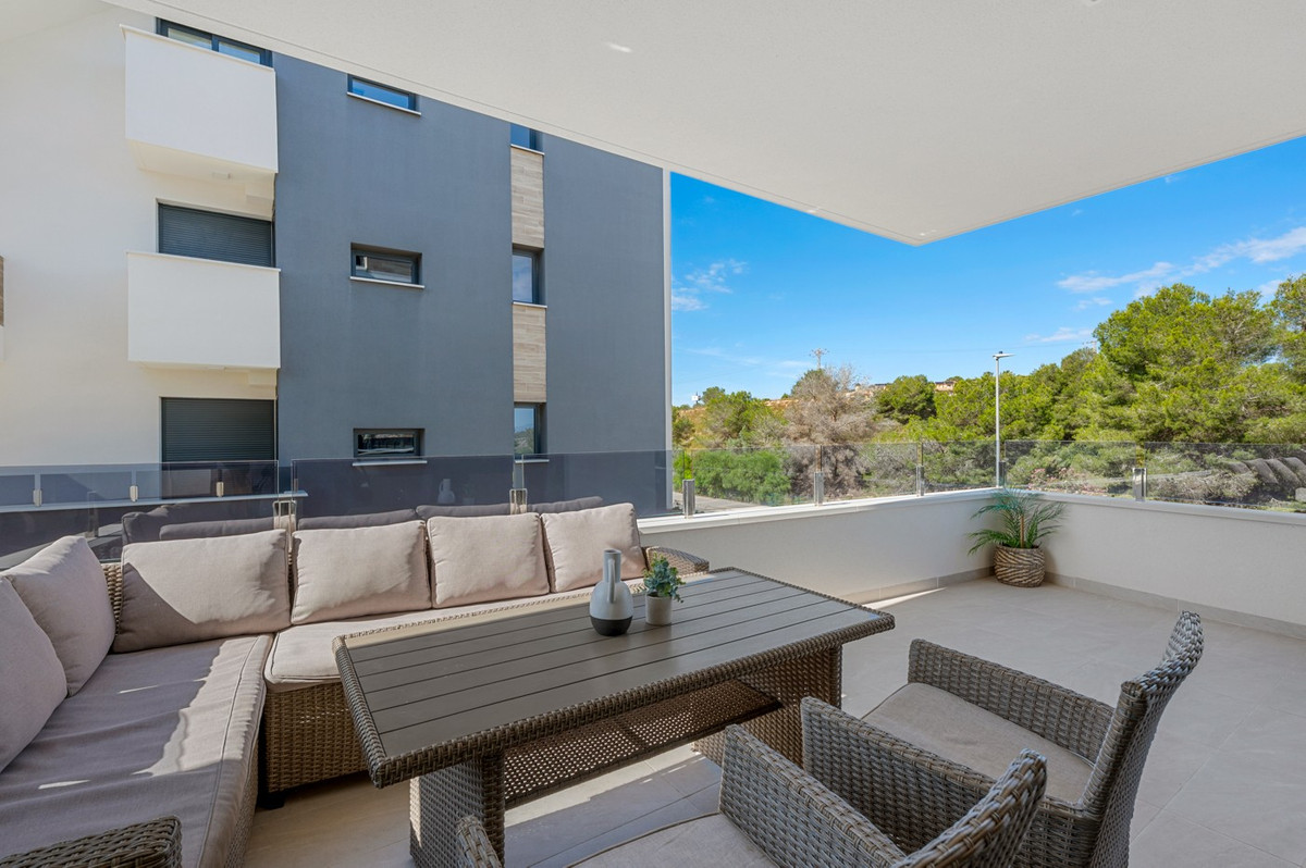 2 Bed Apartment for sale in Los Altos Costa Blanca, Alicante, Spain