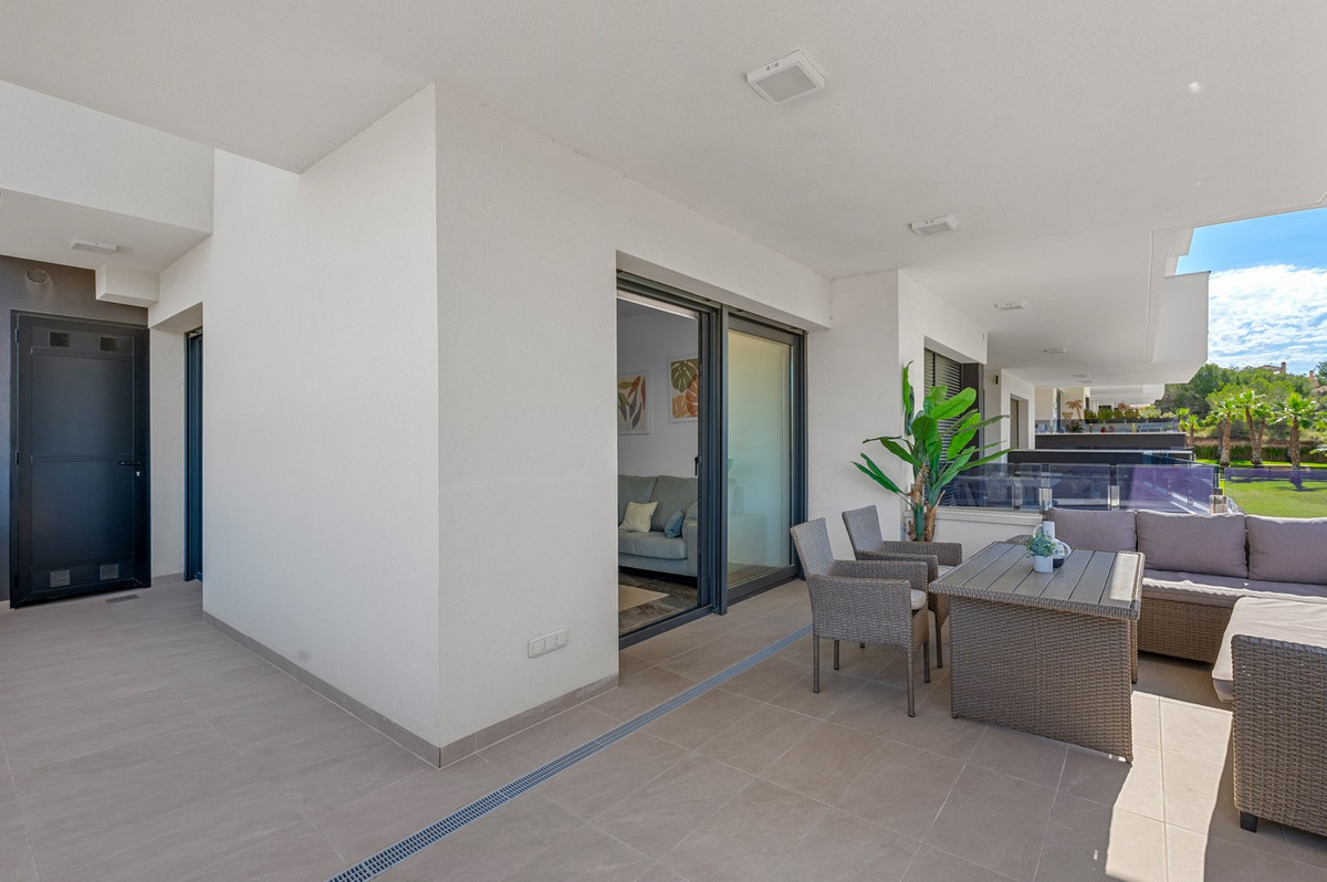 2 Bed Apartment for sale in Los Altos Costa Blanca, Alicante, Spain