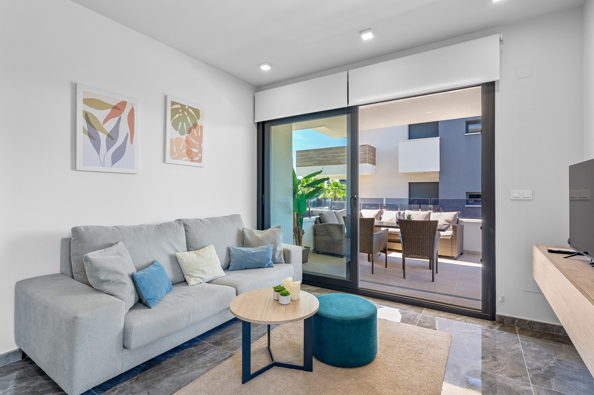 2 Bed Apartment for sale in Los Altos Costa Blanca, Alicante, Spain