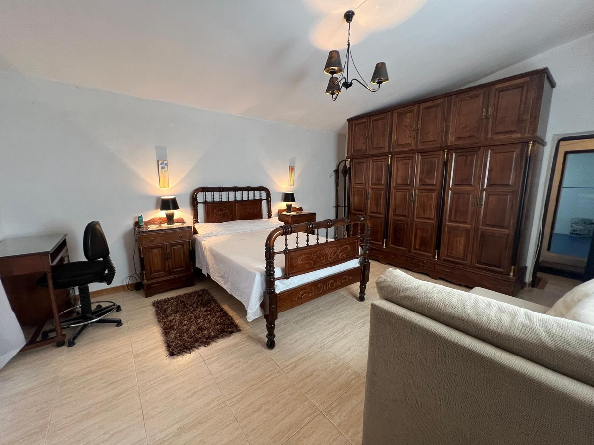 5 Bed Townhouse for sale in Jumilla Costa Calida, Murcia, Spain