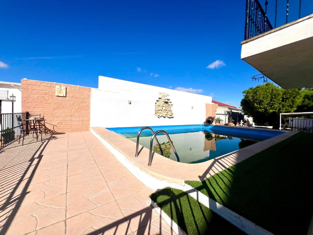 5 Bed Townhouse for sale in Jumilla Costa Calida, Murcia, Spain