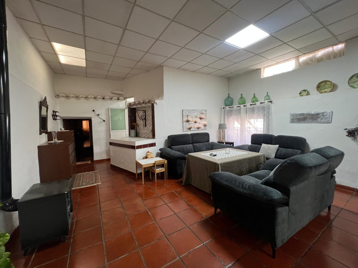 5 Bed Townhouse for sale in Jumilla Costa Calida, Murcia, Spain