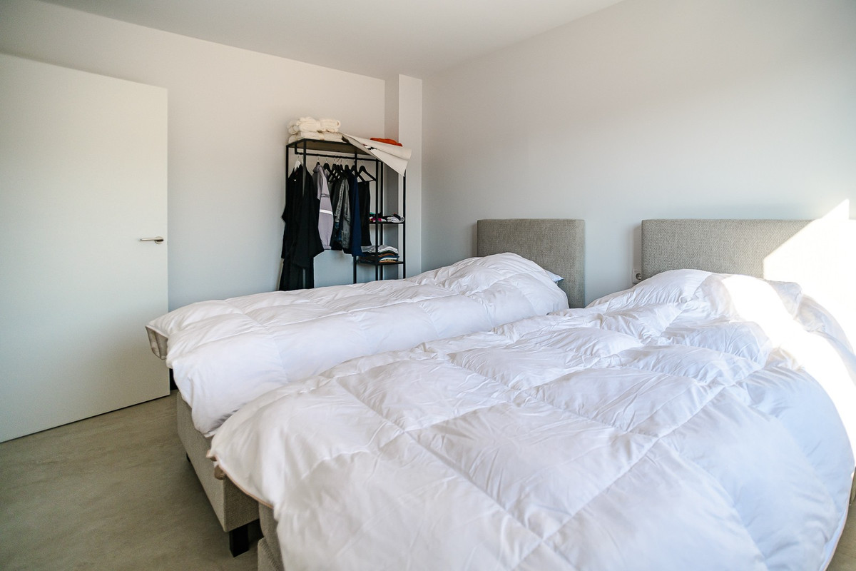 4 Bed Townhouse for sale in Aspe Costa Blanca, Alicante, Spain