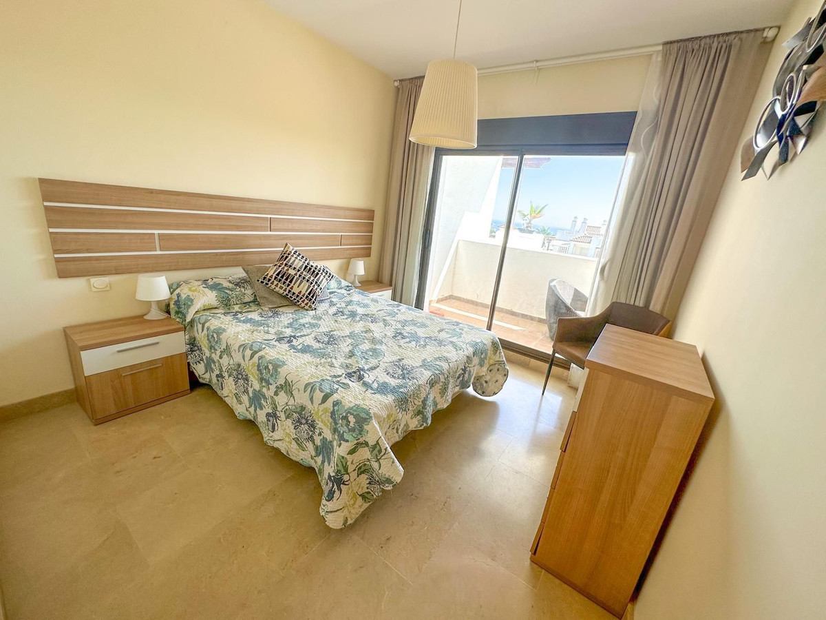 2 Bed Apartment for sale in La Alcaidesa Costa Del Sol, Cádiz, Spain