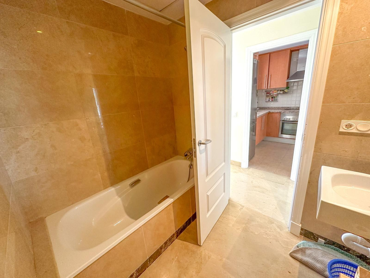 2 Bed Apartment for sale in La Alcaidesa Costa Del Sol, Cádiz, Spain
