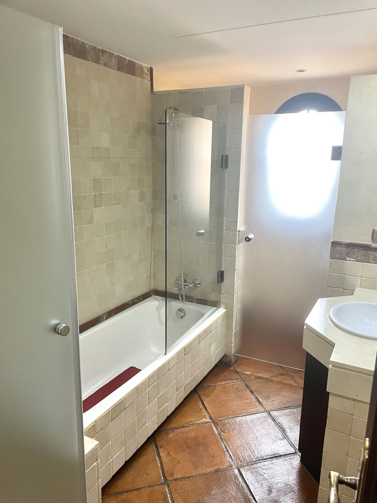 Se vende Villa - Chalet de 5 dormitorios en Costa Del Sol, Málaga, España