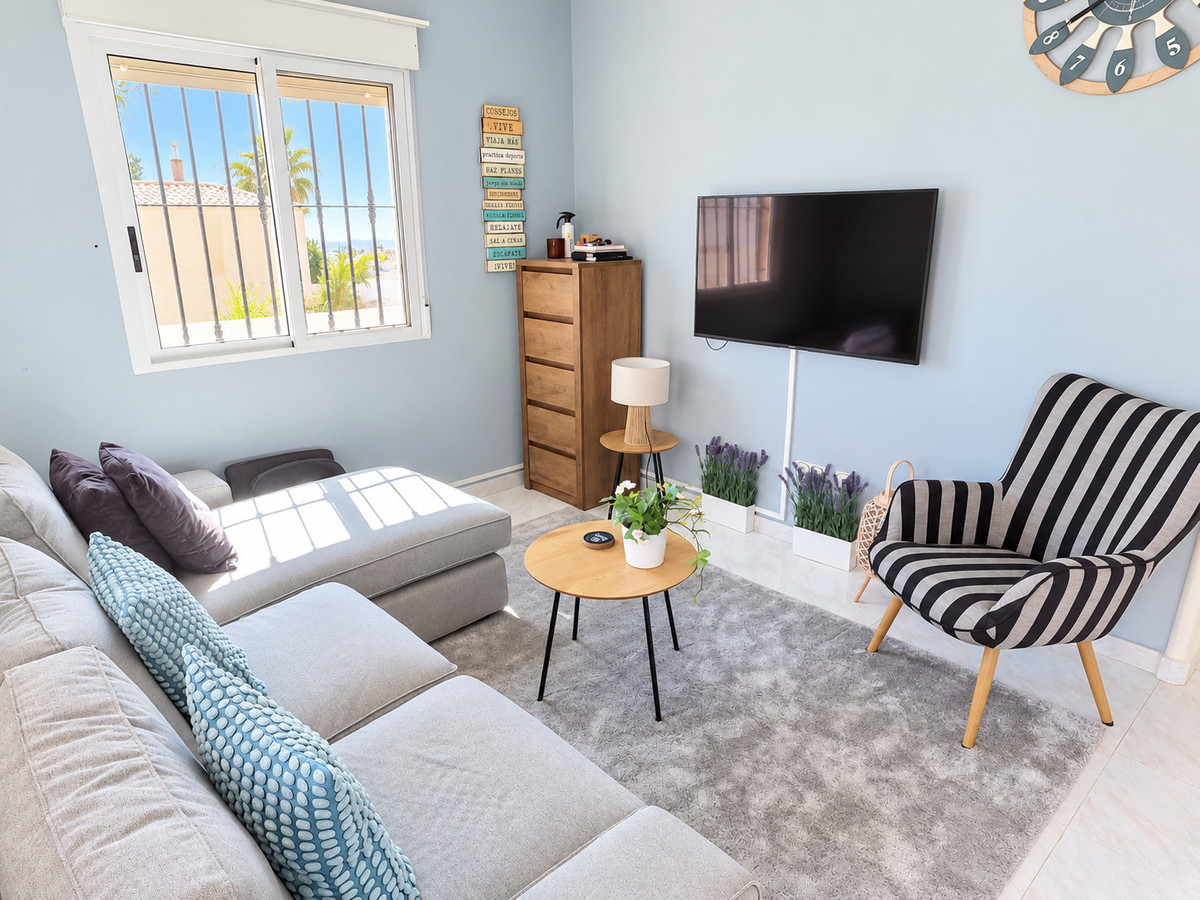 Se vende Villa - Chalet de 3 dormitorios en Costa Blanca, Alicante, España