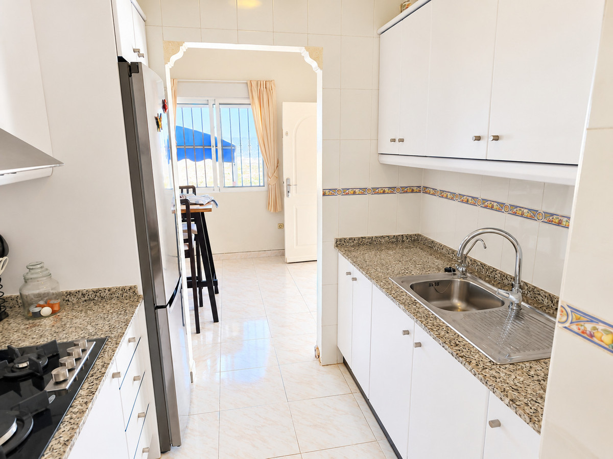 Se vende Villa - Chalet de 3 dormitorios en Costa Blanca, Alicante, España