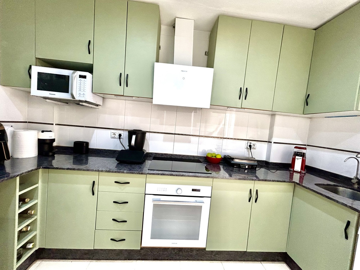 4 Bed Townhouse for sale in Heredades Costa Blanca, Alicante, Spain