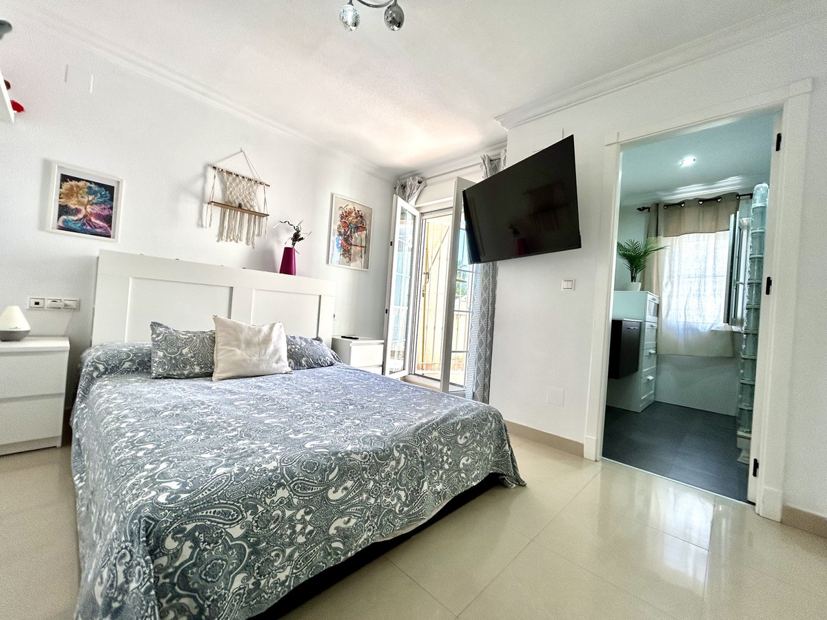 4 Bed Townhouse for sale in Heredades Costa Blanca, Alicante, Spain