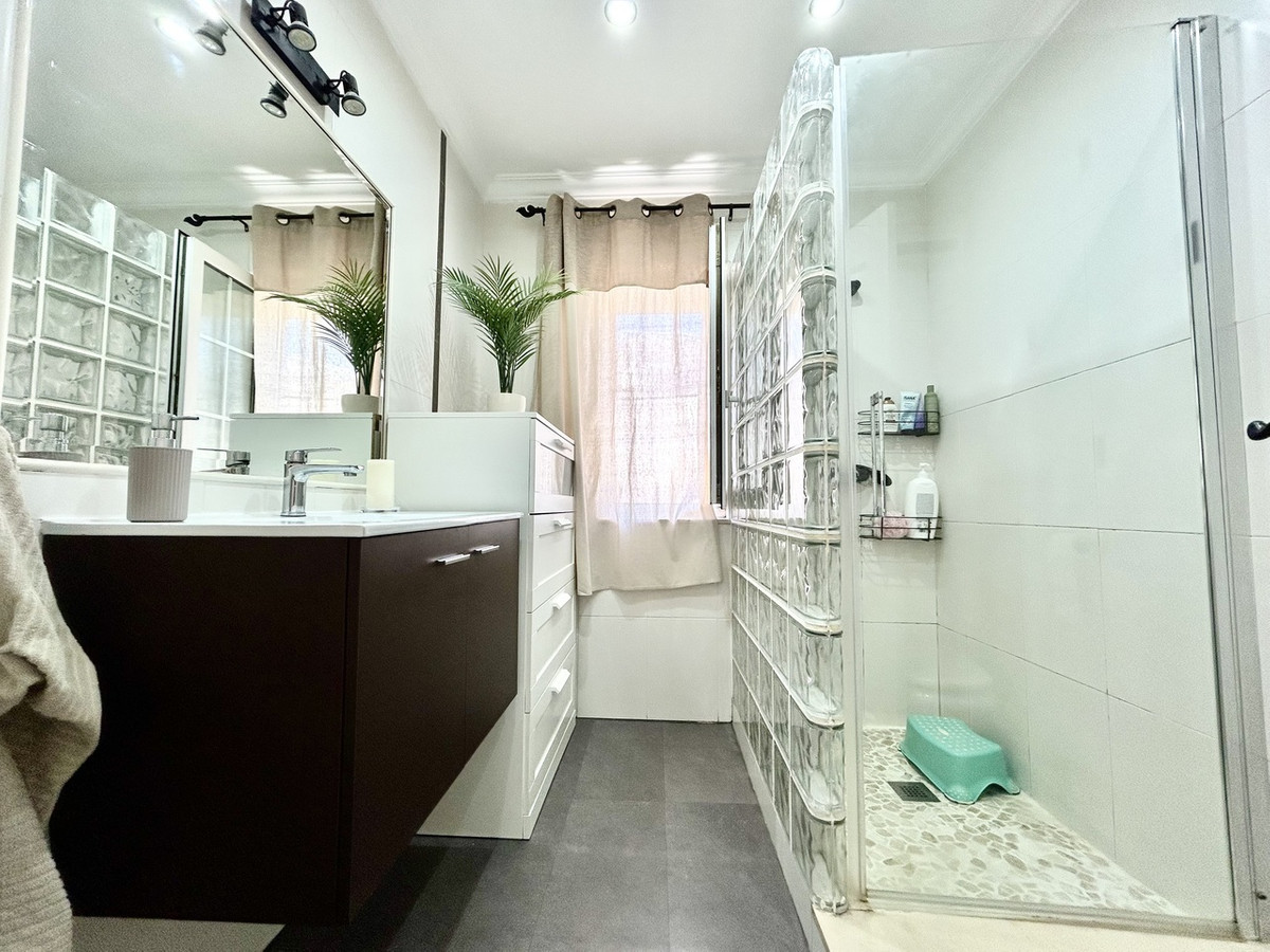 4 Bed Townhouse for sale in Heredades Costa Blanca, Alicante, Spain