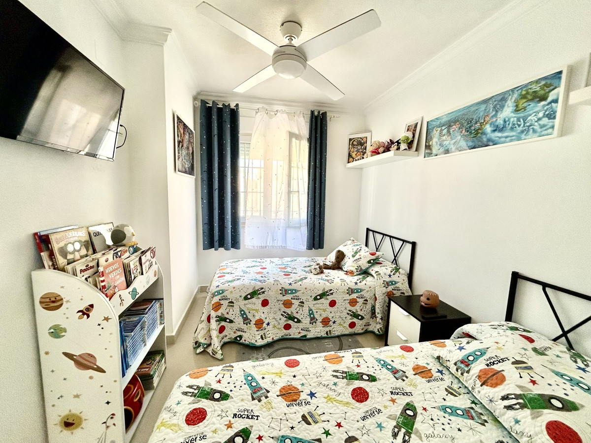 4 Bed Townhouse for sale in Heredades Costa Blanca, Alicante, Spain
