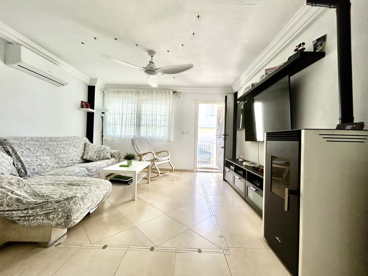 4 Bed Townhouse for sale in Heredades Costa Blanca, Alicante, Spain
