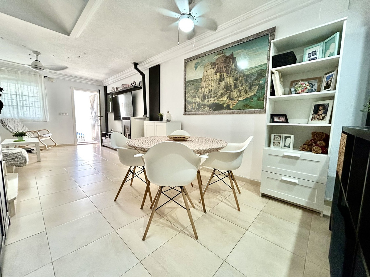 4 Bed Townhouse for sale in Heredades Costa Blanca, Alicante, Spain