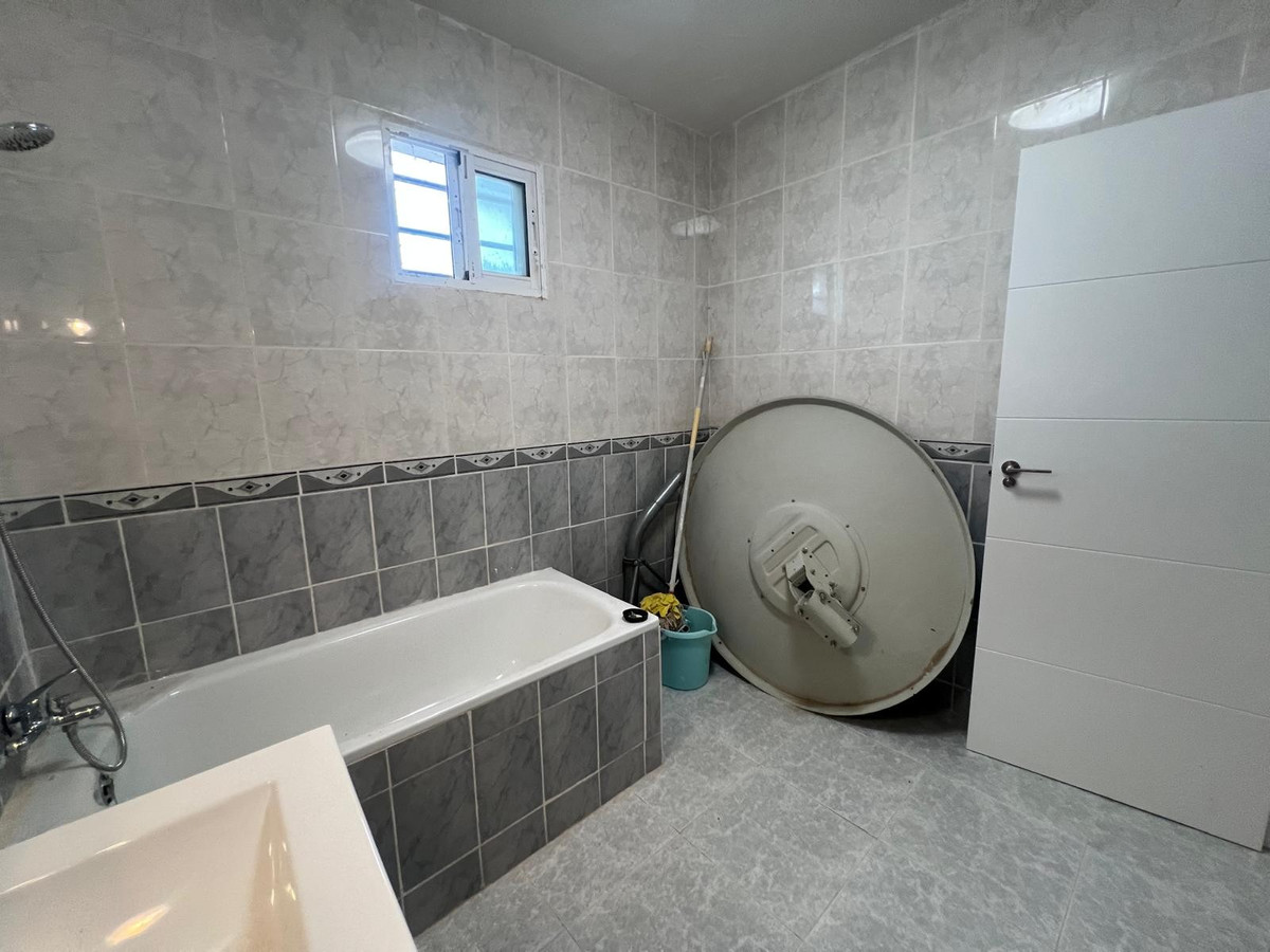 4 Bed Townhouse for sale in La Solana Costa Blanca, Alicante, Spain
