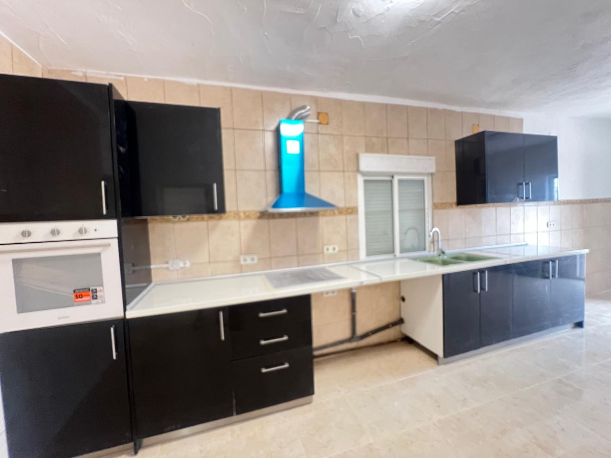 4 Bed Townhouse for sale in La Solana Costa Blanca, Alicante, Spain