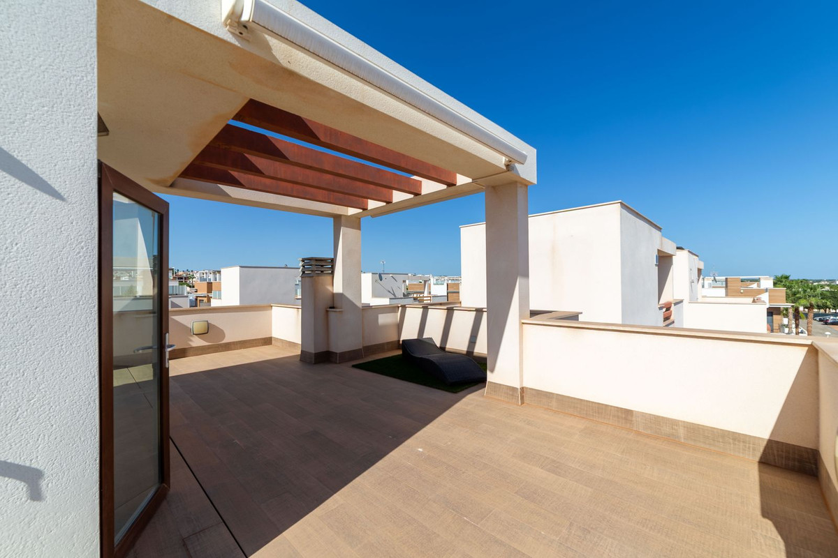3 Bed Townhouse for sale in Rojales Costa Blanca, Alicante, Spain