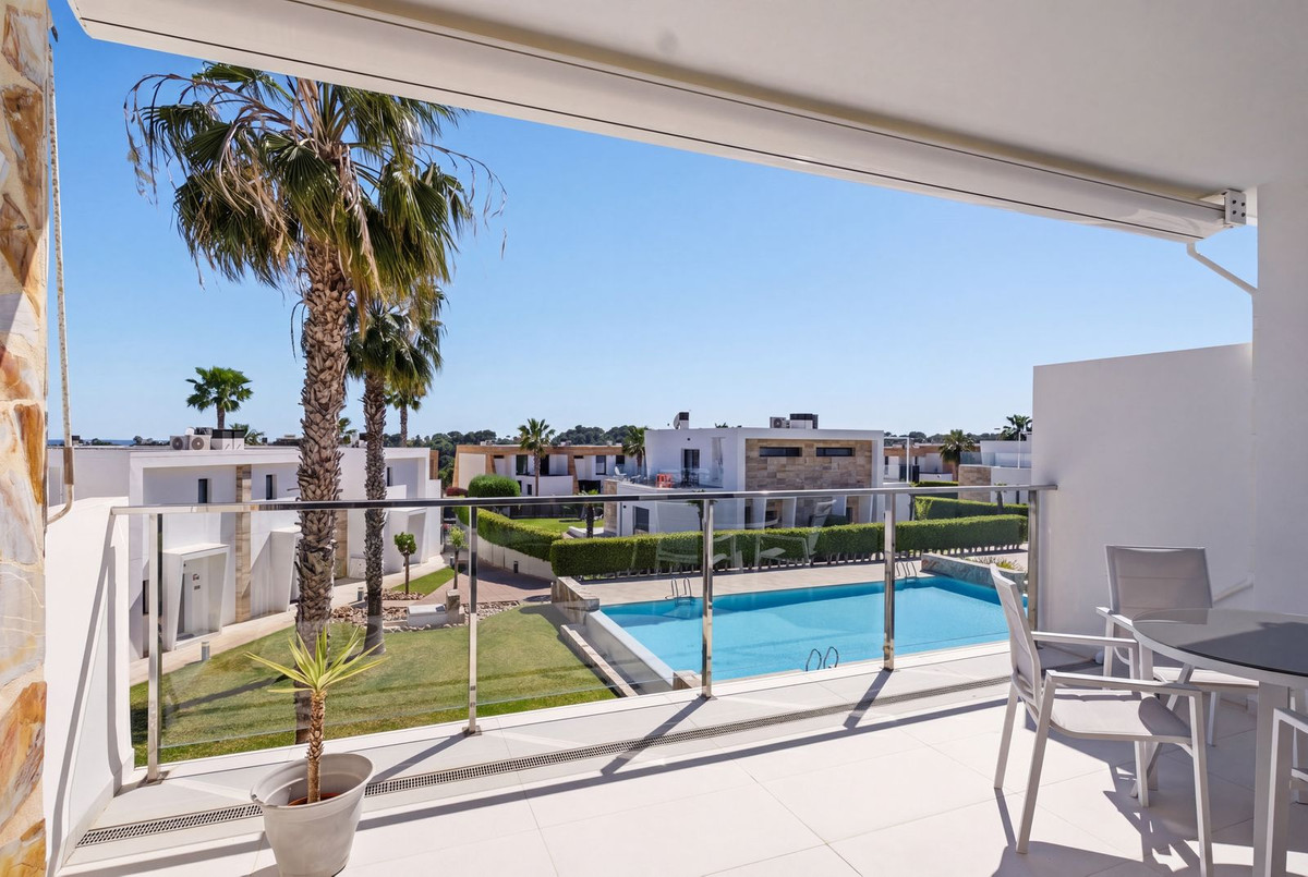 Se vende Apartamento Planta Media de 2 dormitorios en Costa Blanca, Alicante, España