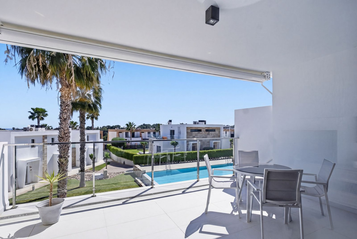 Se vende Apartamento Planta Media de 2 dormitorios en Costa Blanca, Alicante, España