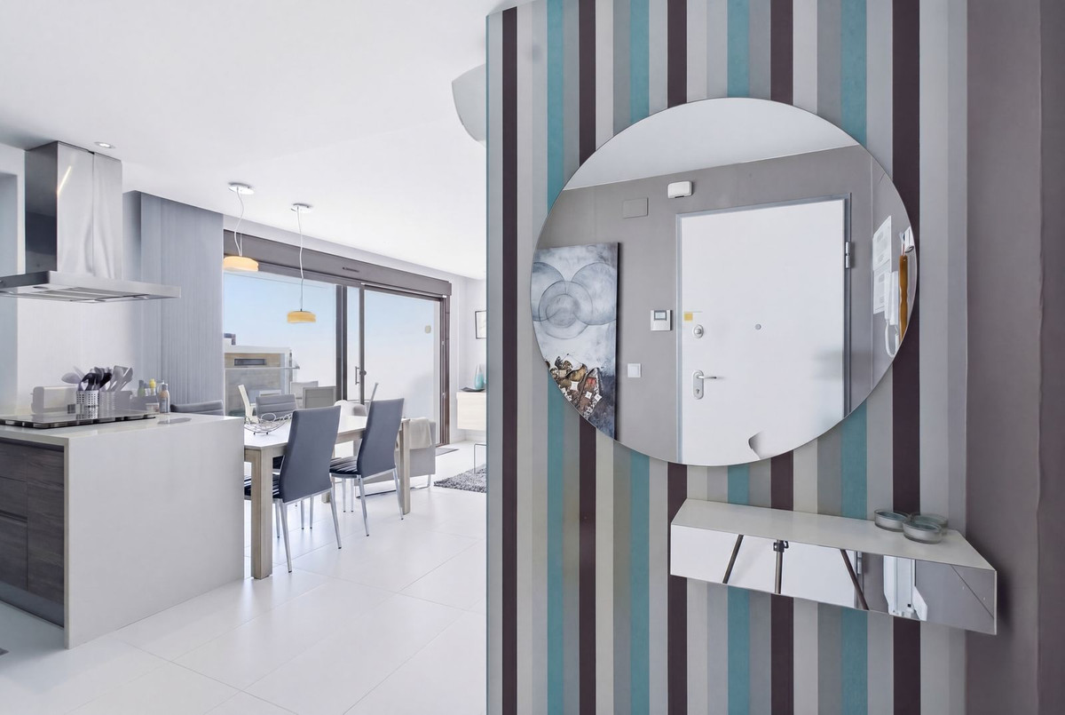 Se vende Apartamento Planta Media de 2 dormitorios en Costa Blanca, Alicante, España