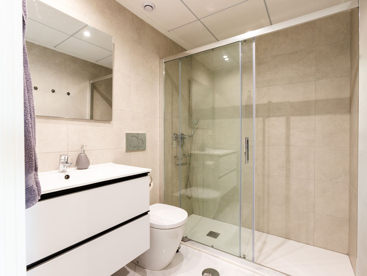 2 Bed Apartment for sale in Villamartin Costa Blanca, Alicante, Spain