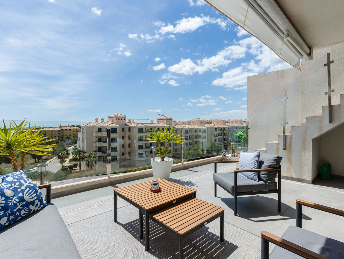 2 Bed Apartment for sale in Villamartin Costa Blanca, Alicante, Spain