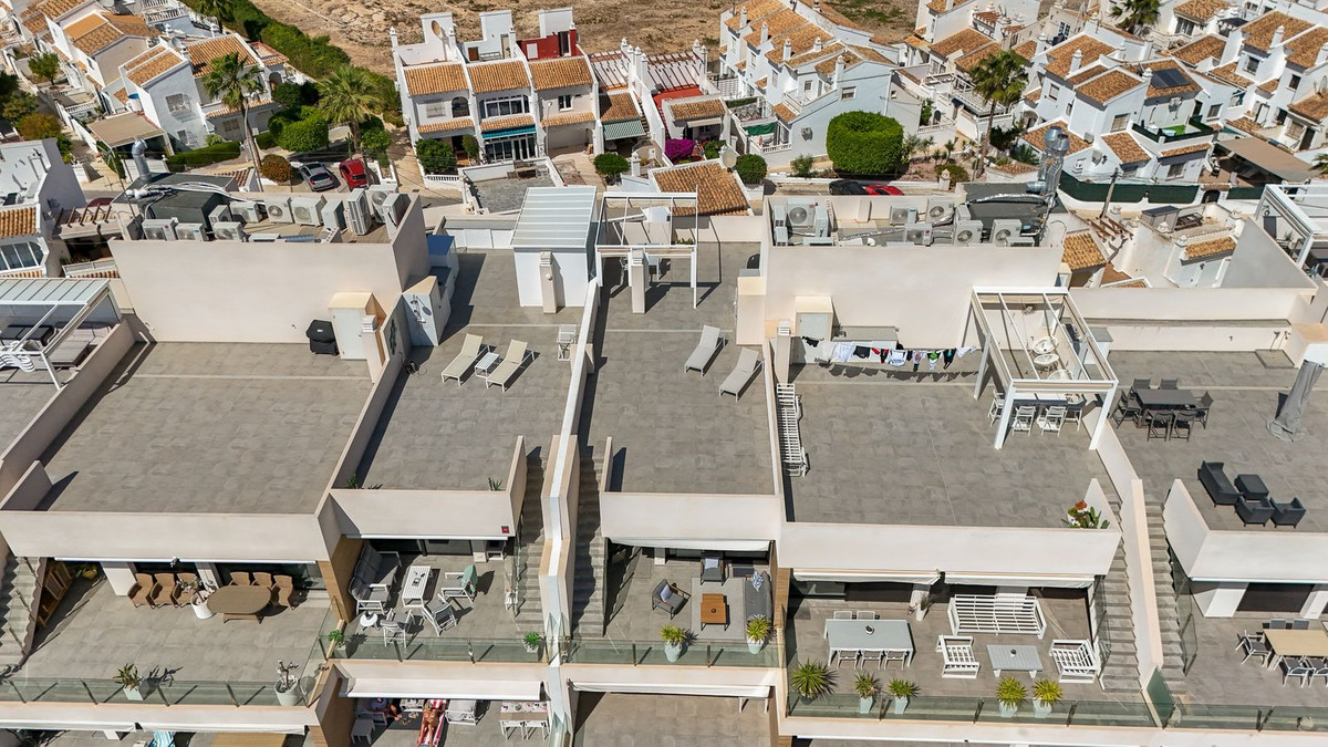 2 Bed Apartment for sale in Villamartin Costa Blanca, Alicante, Spain