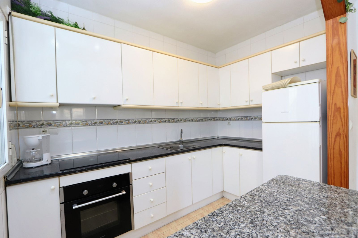 Se vende Pareada de 3 dormitorios en Costa Blanca, Alicante, España