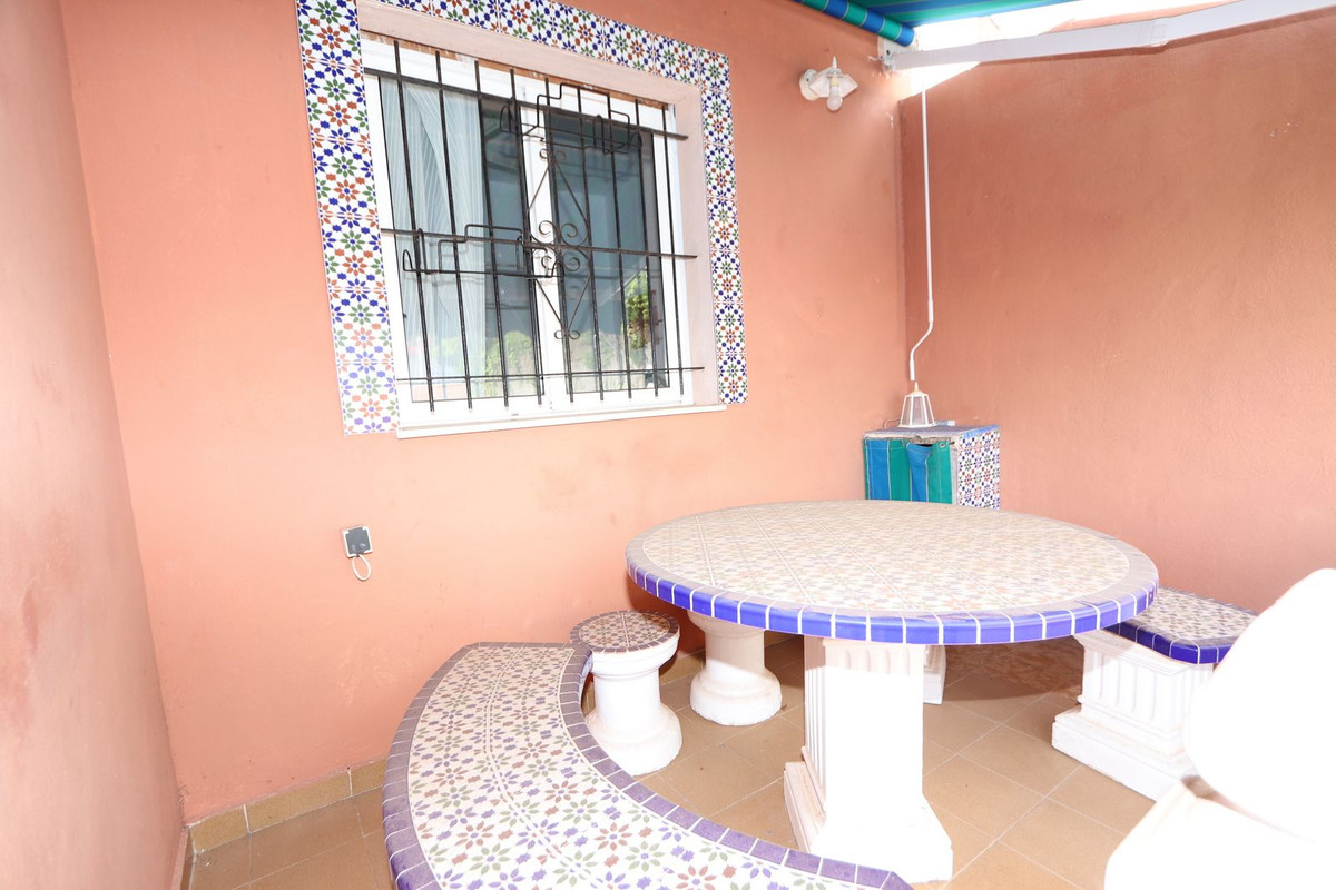 Se vende Pareada de 3 dormitorios en Costa Blanca, Alicante, España