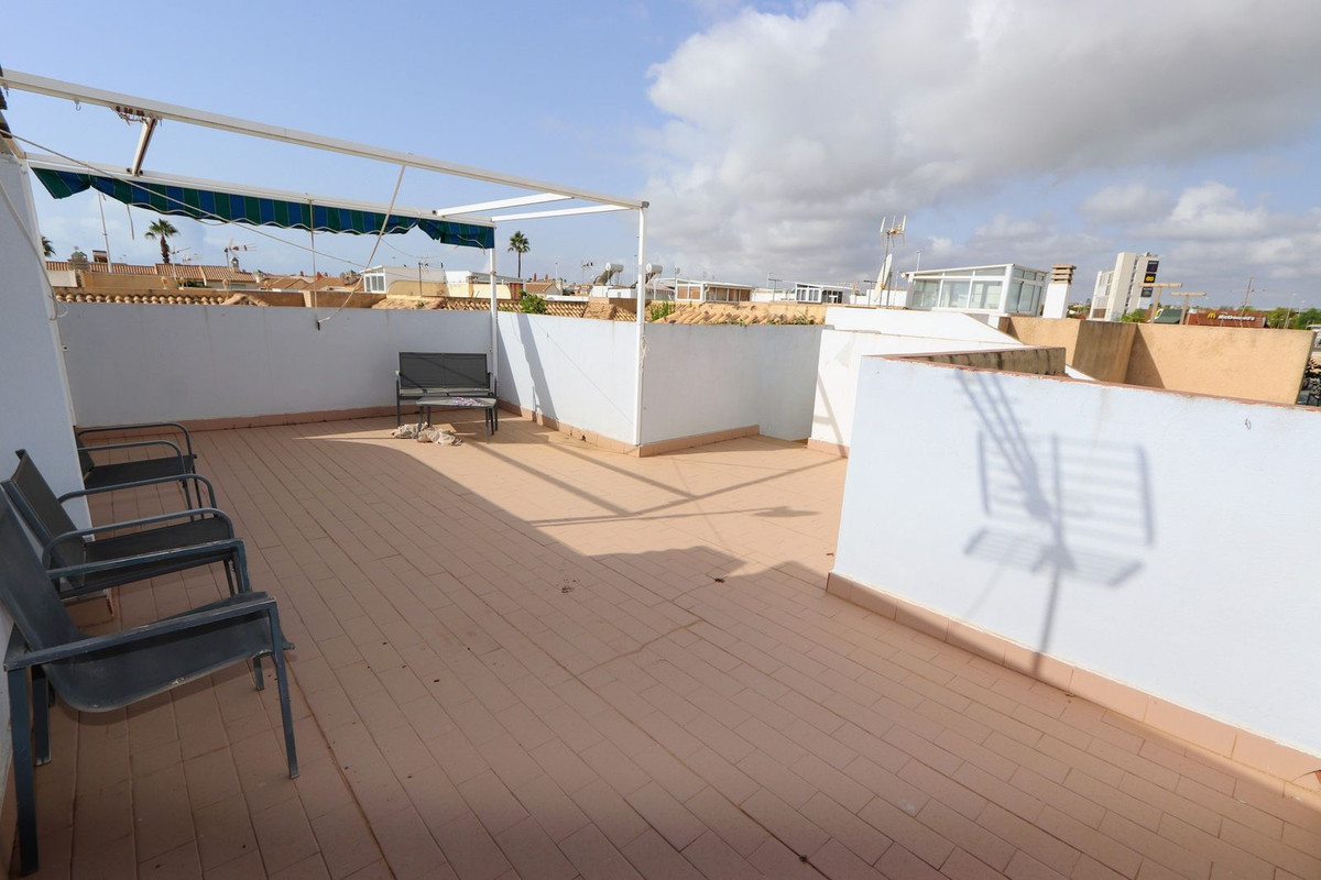 Se vende Pareada de 3 dormitorios en Costa Blanca, Alicante, España