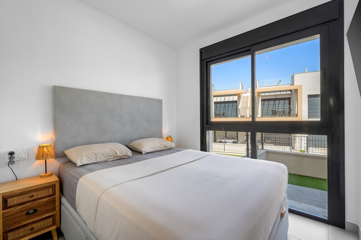 2 Bed Apartment for sale in Villamartin Costa Blanca, Alicante, Spain