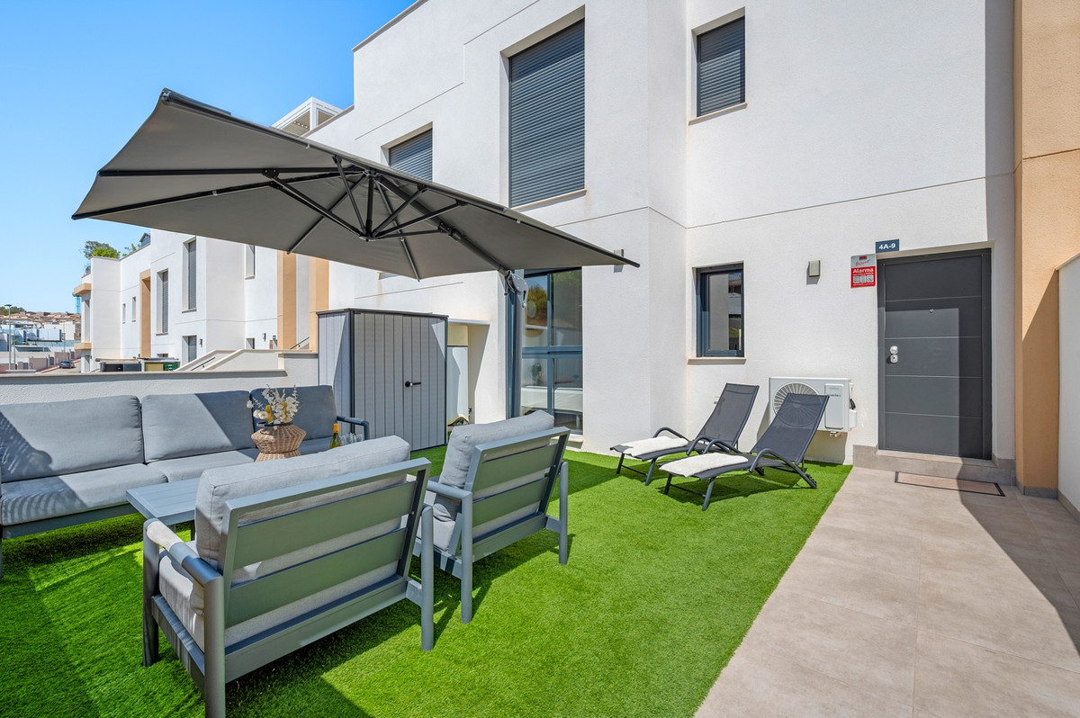 2 Bed Apartment for sale in Villamartin Costa Blanca, Alicante, Spain