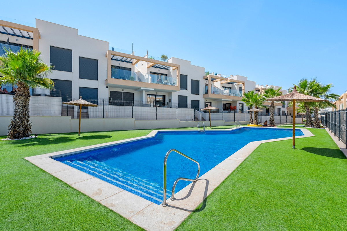 2 Bed Apartment for sale in Villamartin Costa Blanca, Alicante, Spain