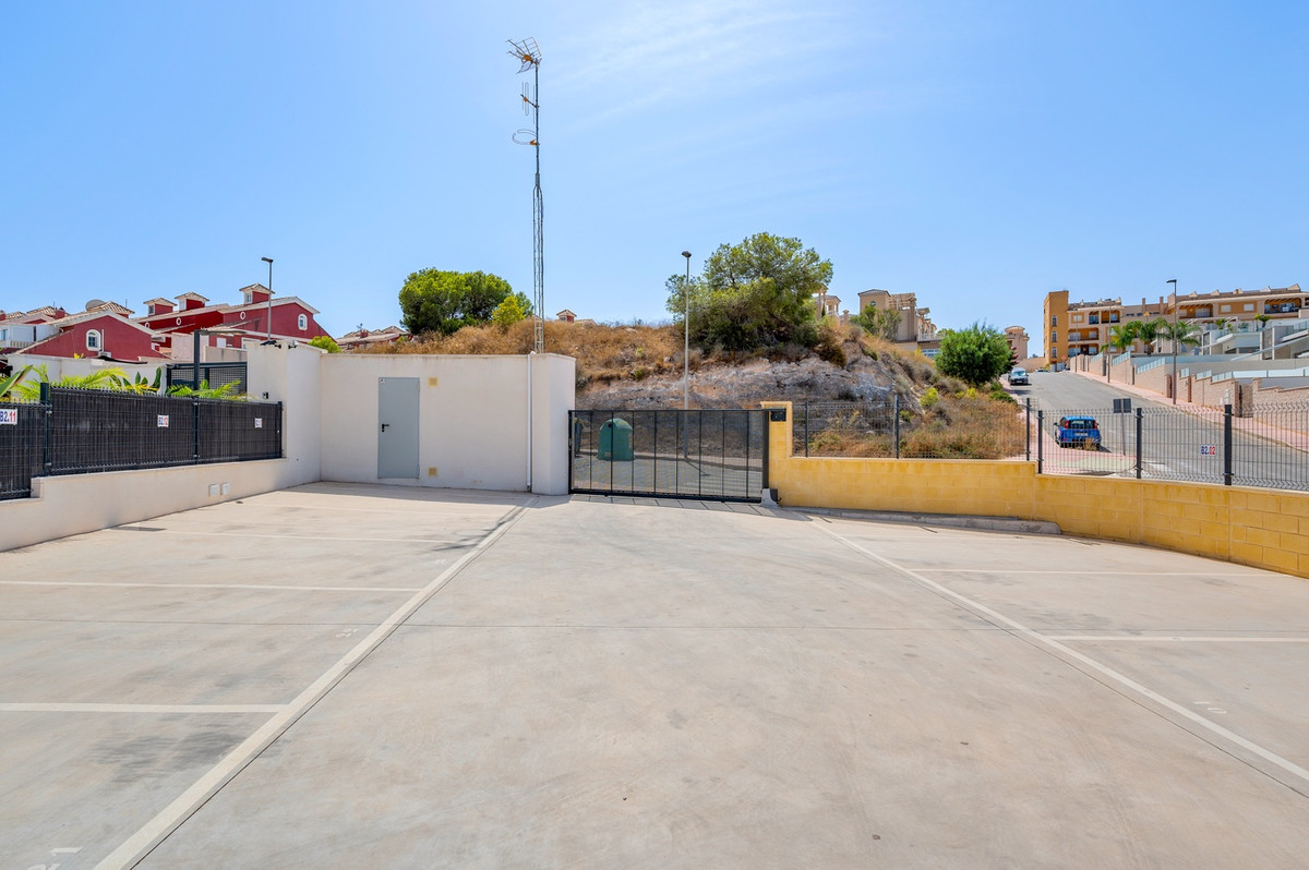 2 Bed Apartment for sale in Villamartin Costa Blanca, Alicante, Spain