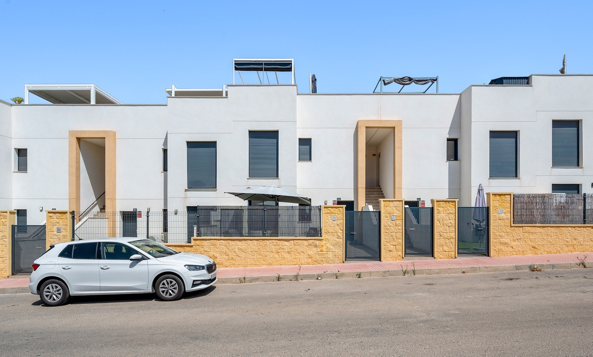 2 Bed Apartment for sale in Villamartin Costa Blanca, Alicante, Spain